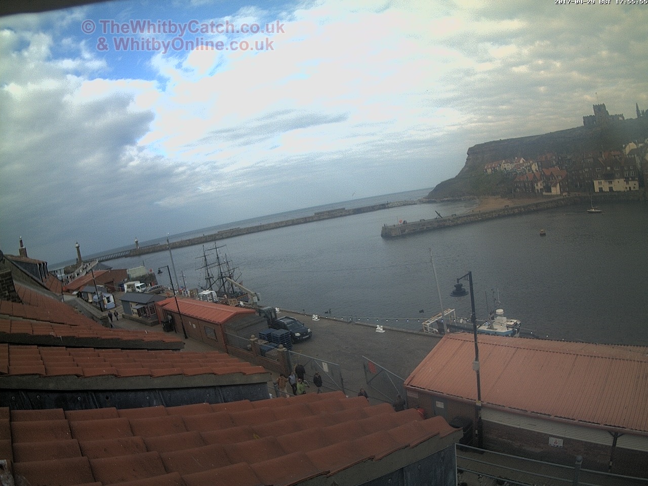 Whitby Sat 29th April 2017 17:56.
