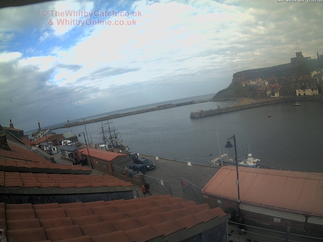 Whitby Sat 29th April 2017 17:58.