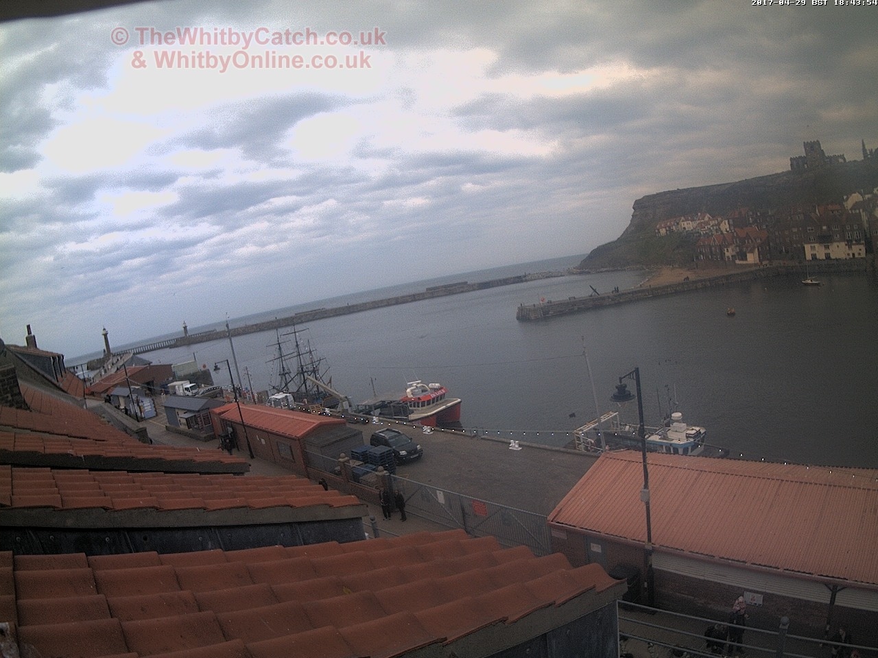 Whitby Sat 29th April 2017 18:44.