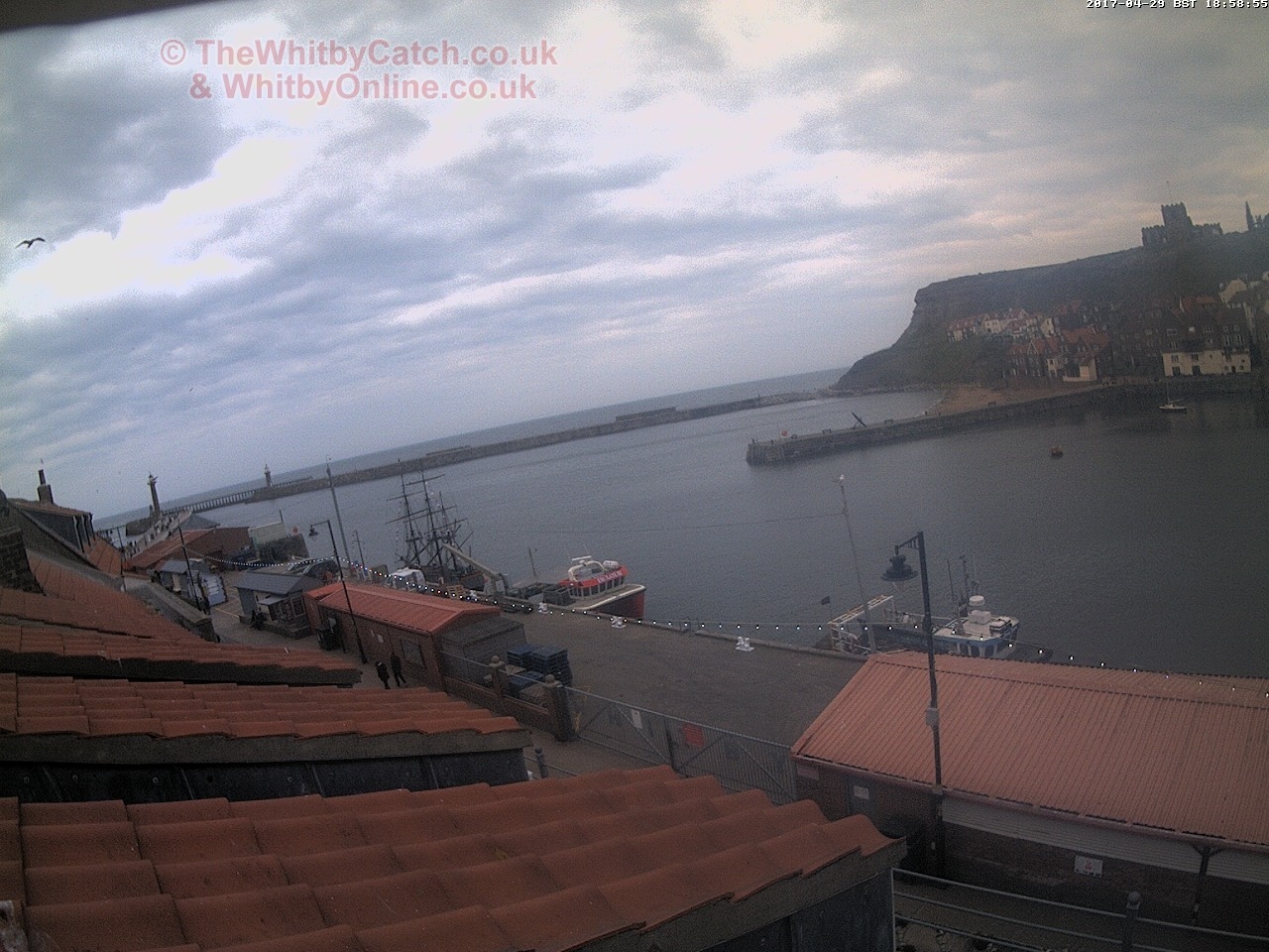 Whitby Sat 29th April 2017 18:59.