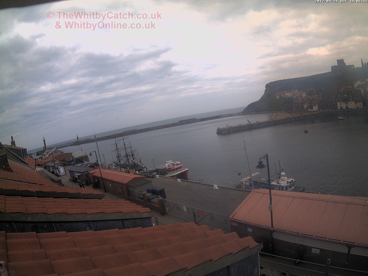 Whitby Sat 29th April 2017 19:07.