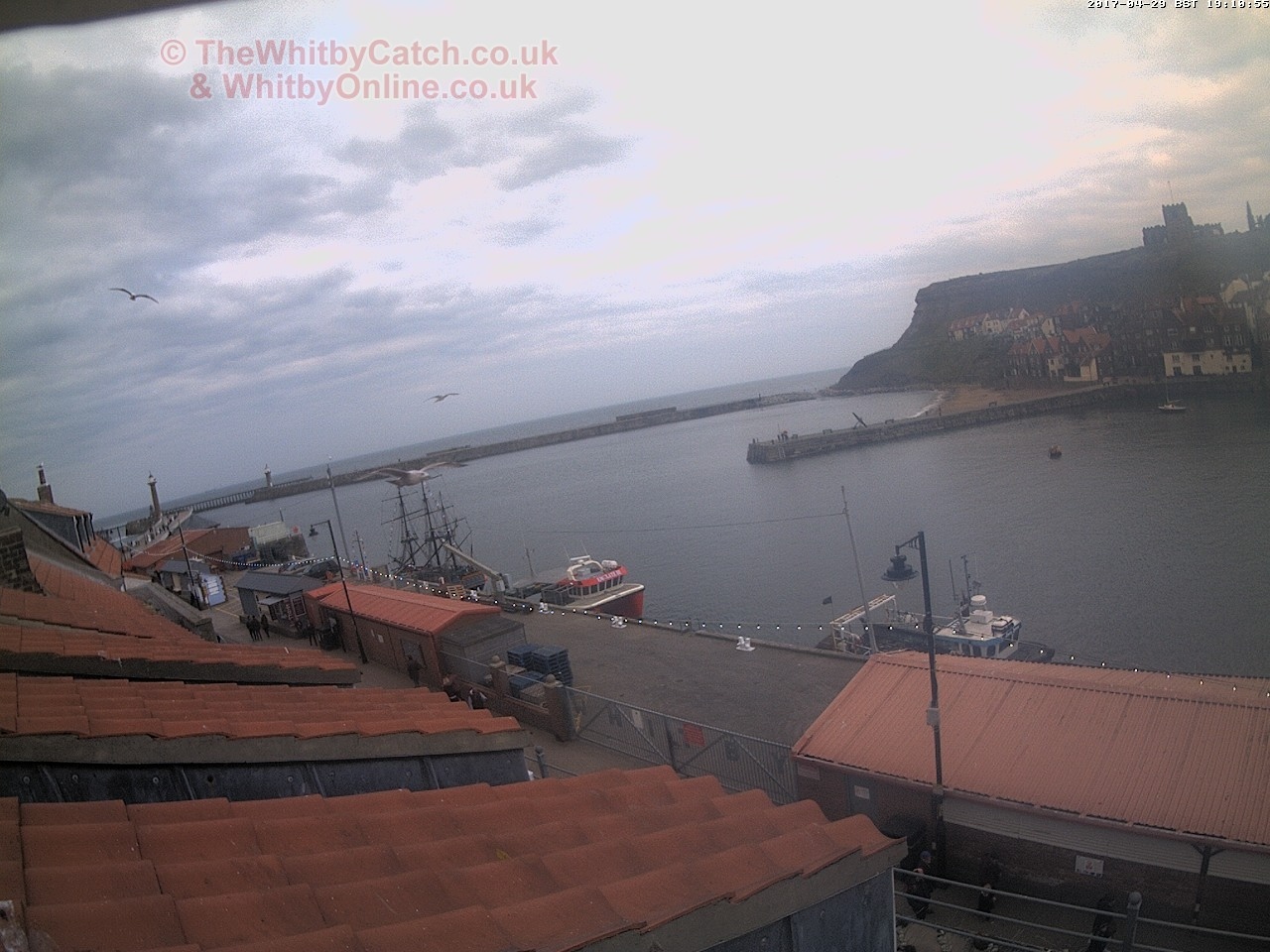 Whitby Sat 29th April 2017 19:11.