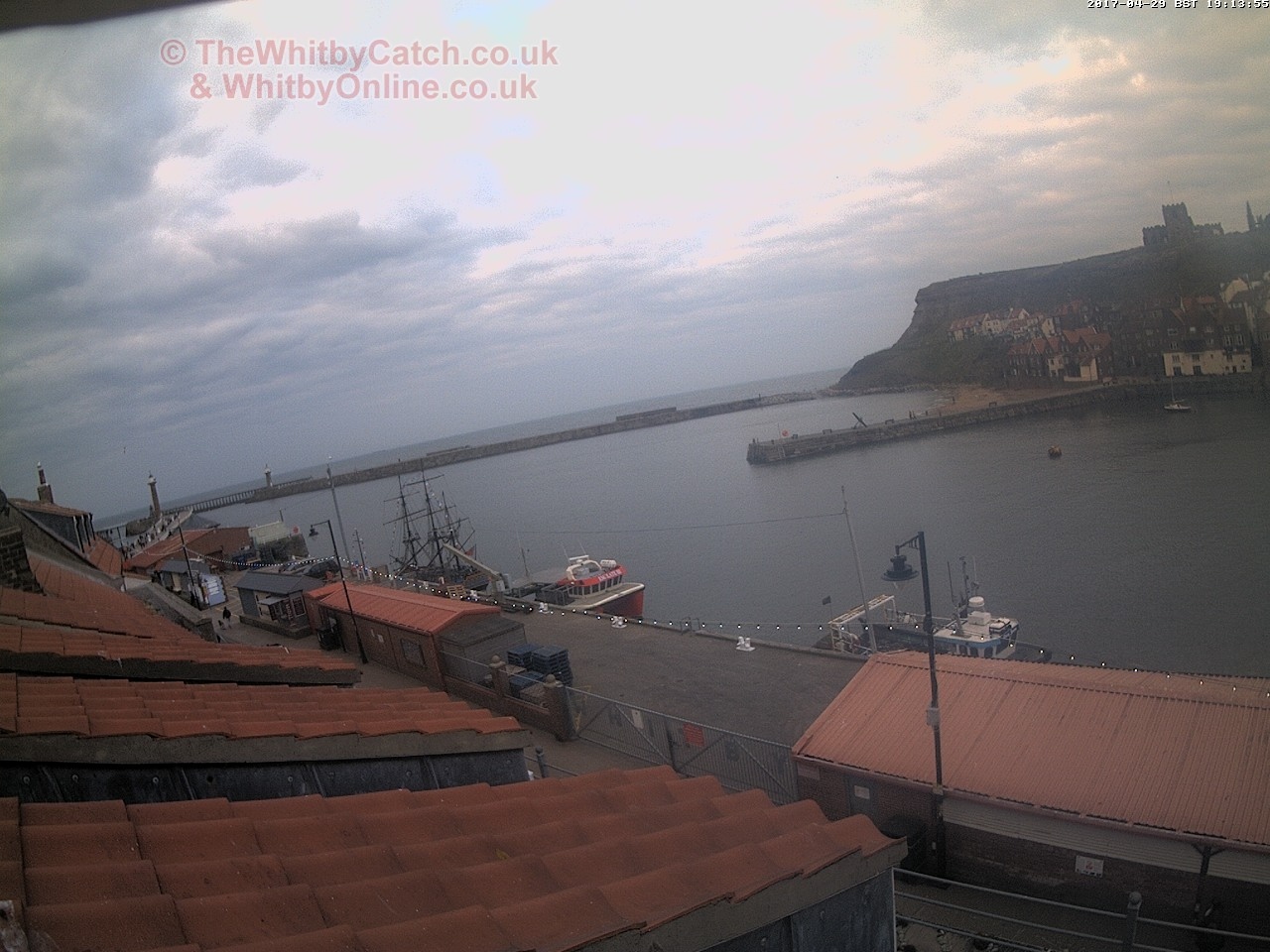 Whitby Sat 29th April 2017 19:14.