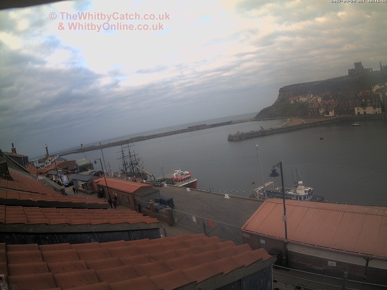 Whitby Sat 29th April 2017 19:17.
