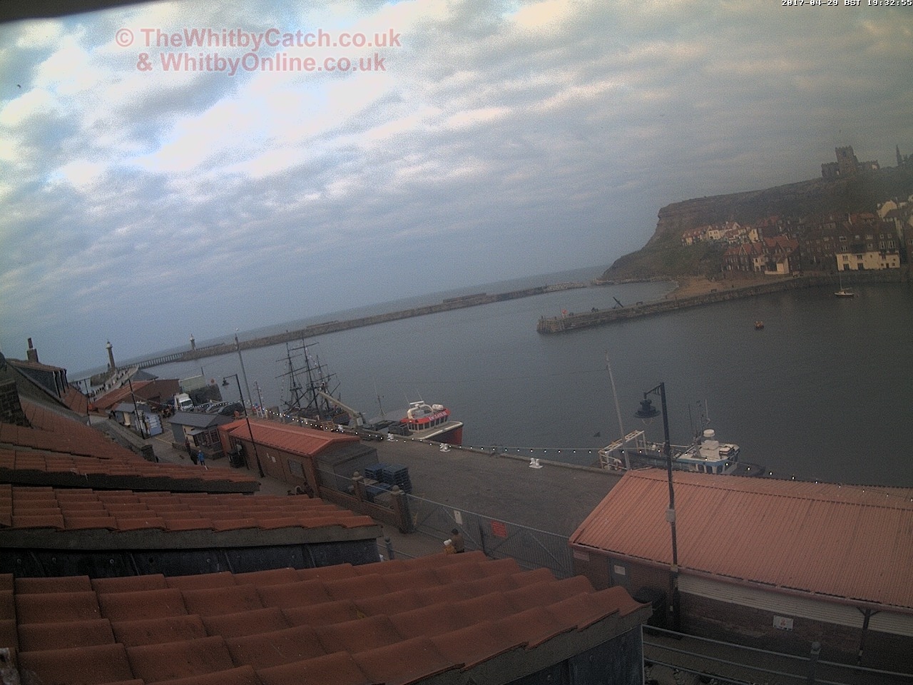 Whitby Sat 29th April 2017 19:33.