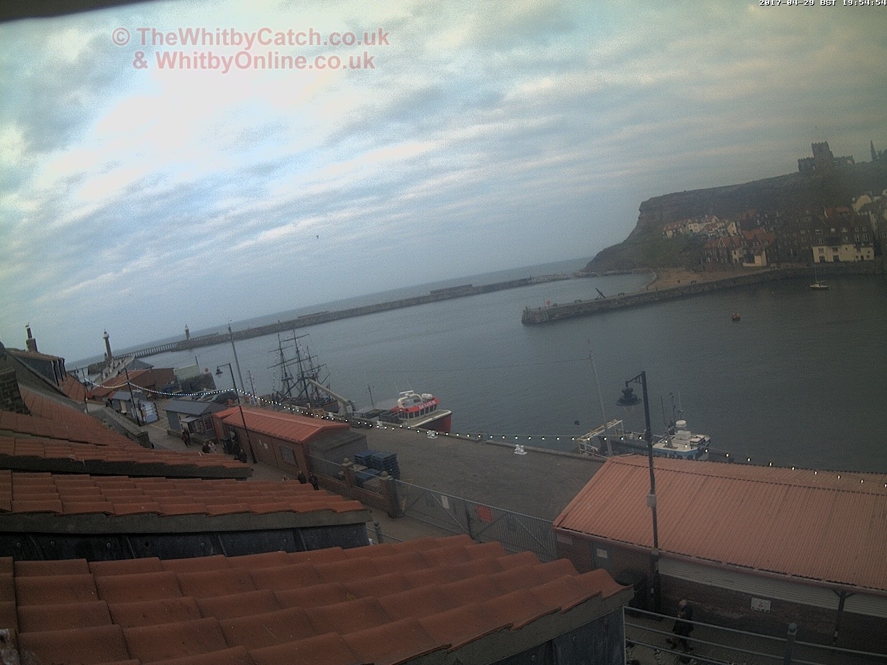 Whitby Sat 29th April 2017 19:55.