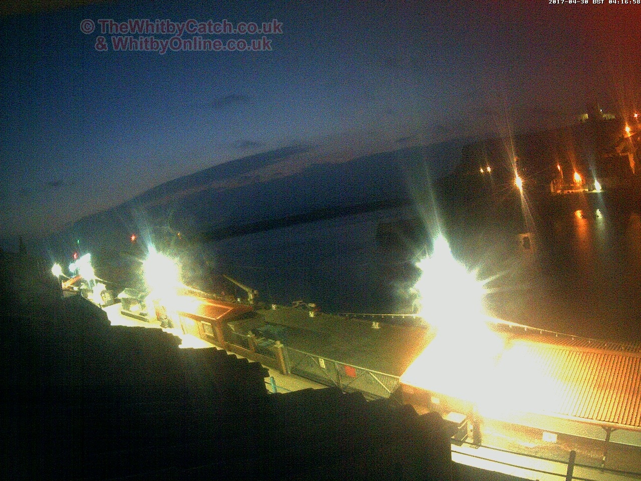 Whitby Sun 30th April 2017 04:17.