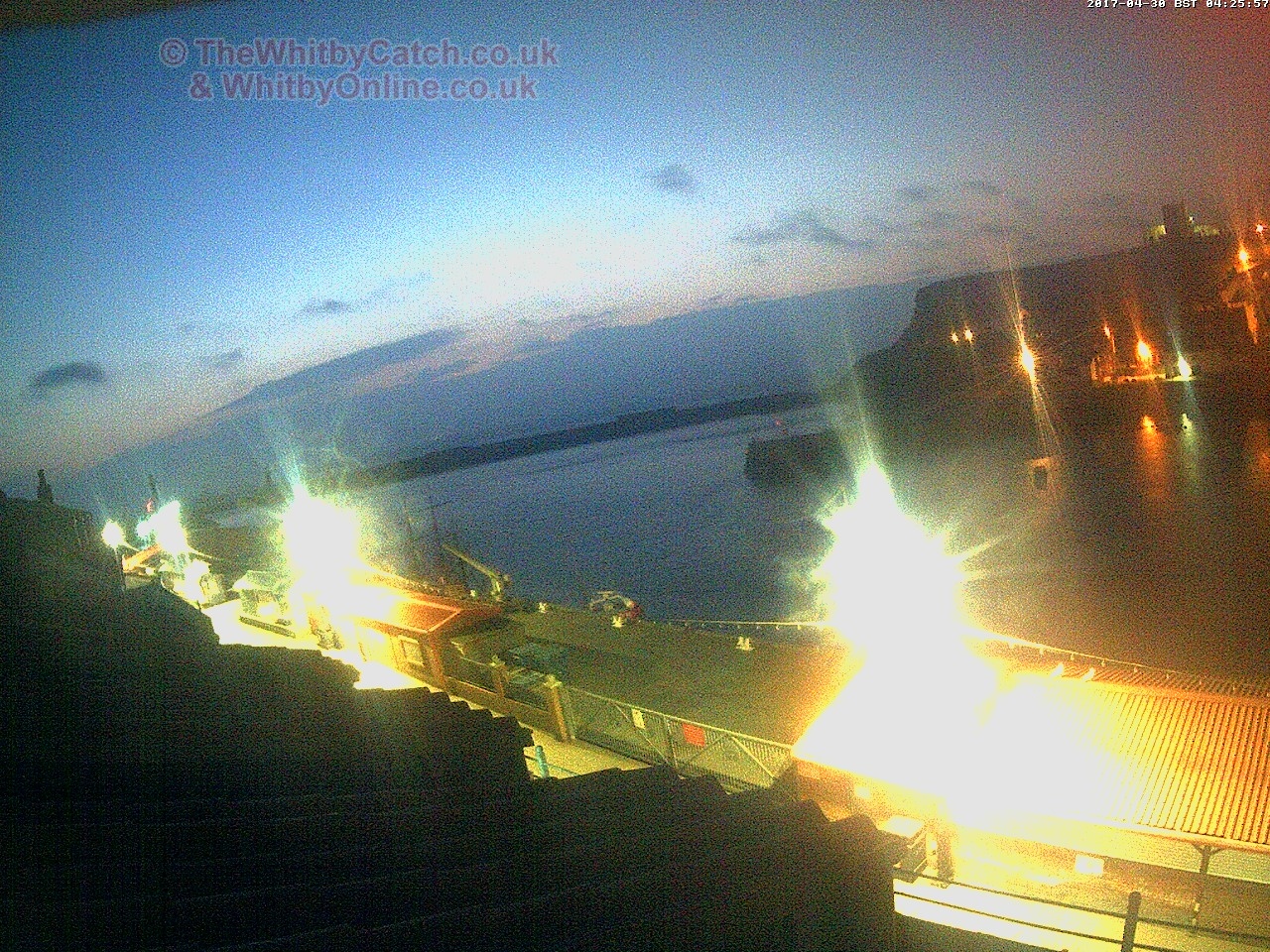 Whitby Sun 30th April 2017 04:26.