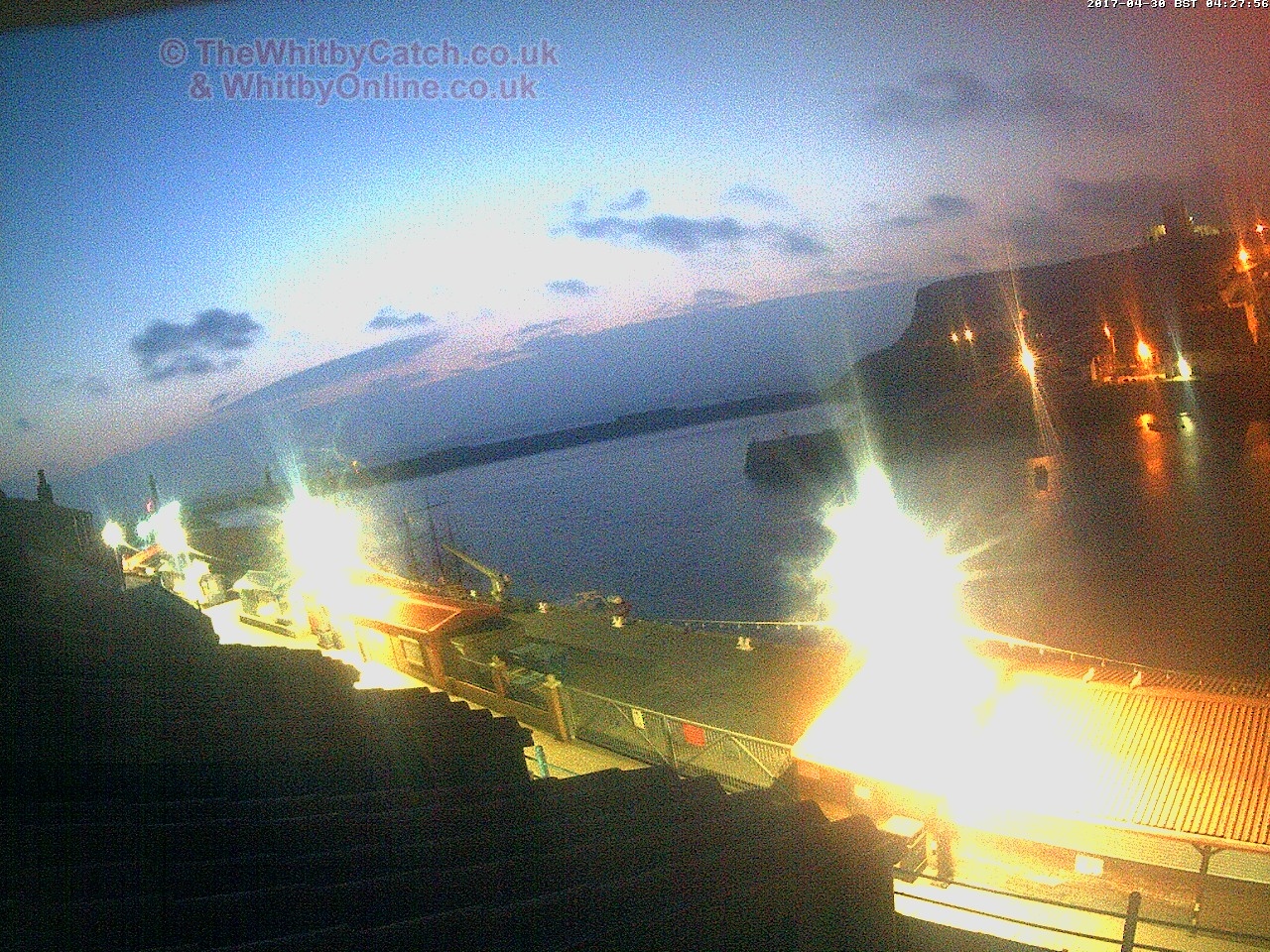 Whitby Sun 30th April 2017 04:28.