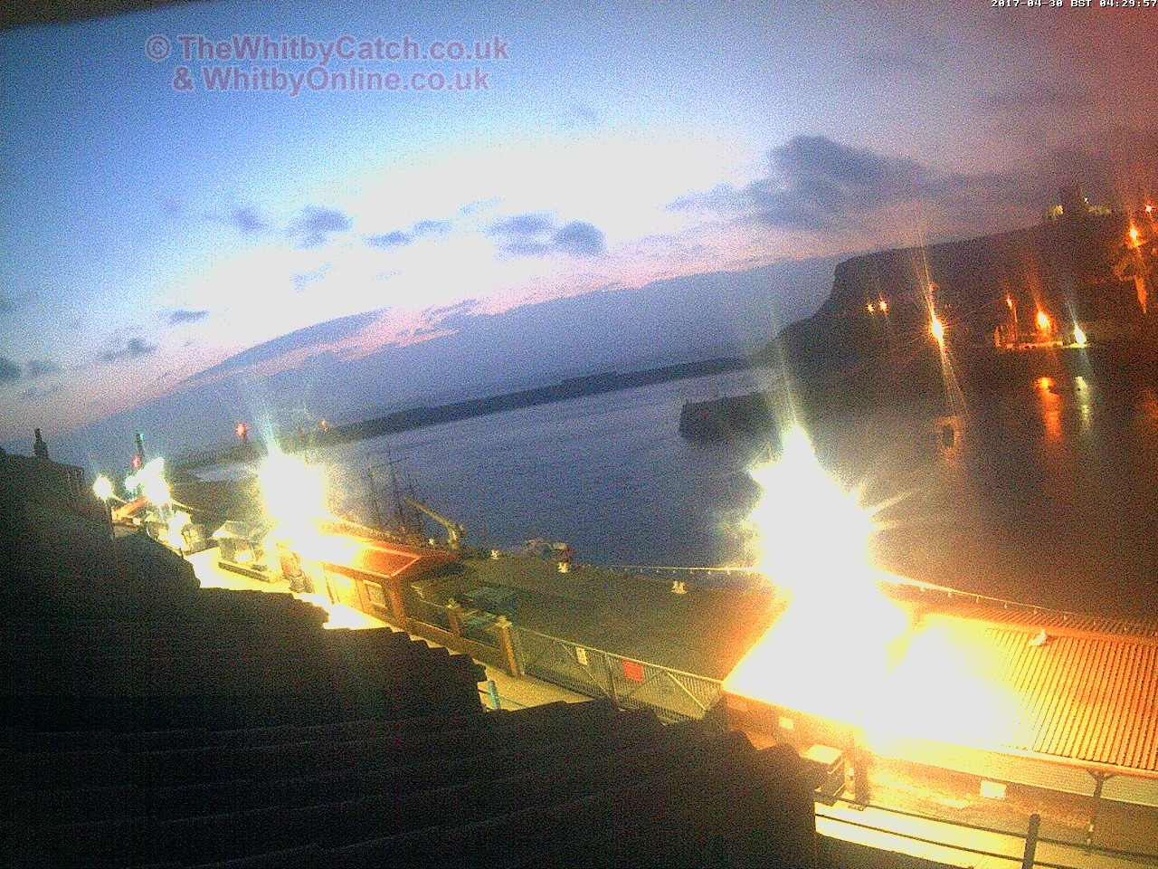 Whitby Sun 30th April 2017 04:30.