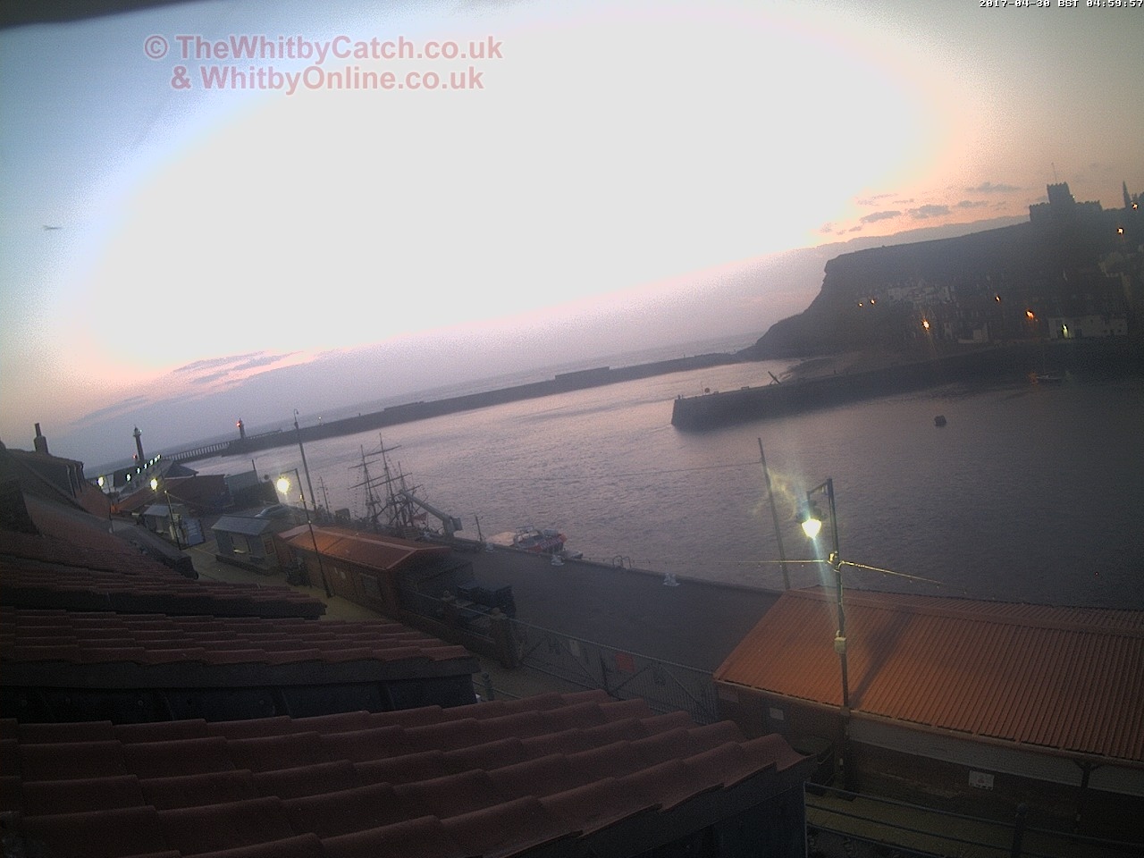 Whitby Sun 30th April 2017 05:00.