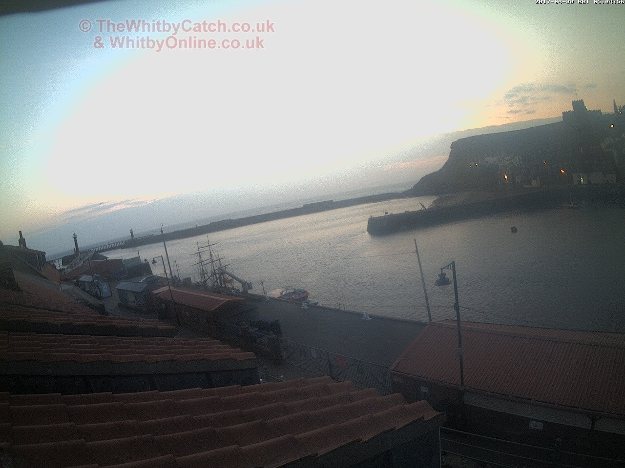 Whitby Sun 30th April 2017 05:05.
