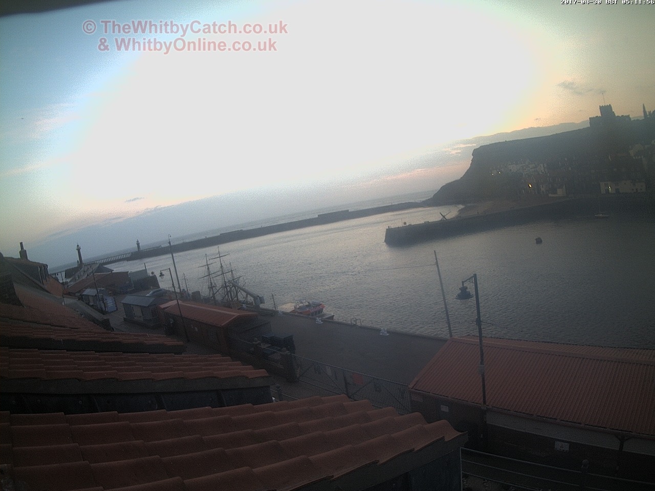 Whitby Sun 30th April 2017 05:12.