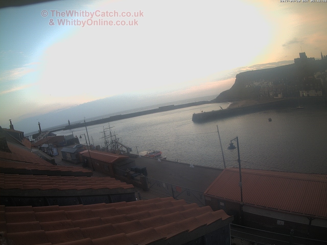 Whitby Sun 30th April 2017 05:17.