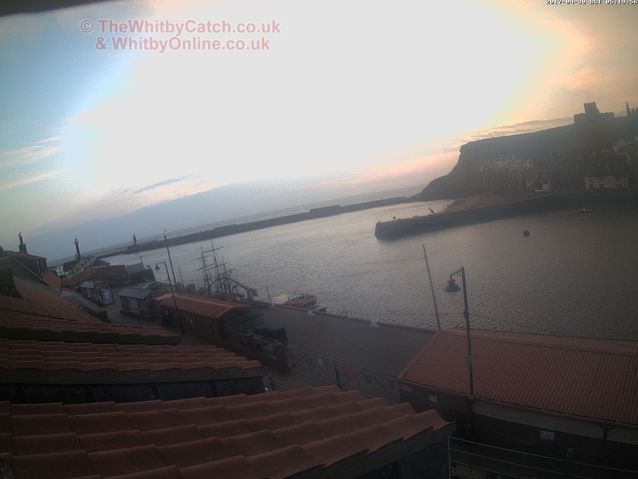 Whitby Sun 30th April 2017 05:20.