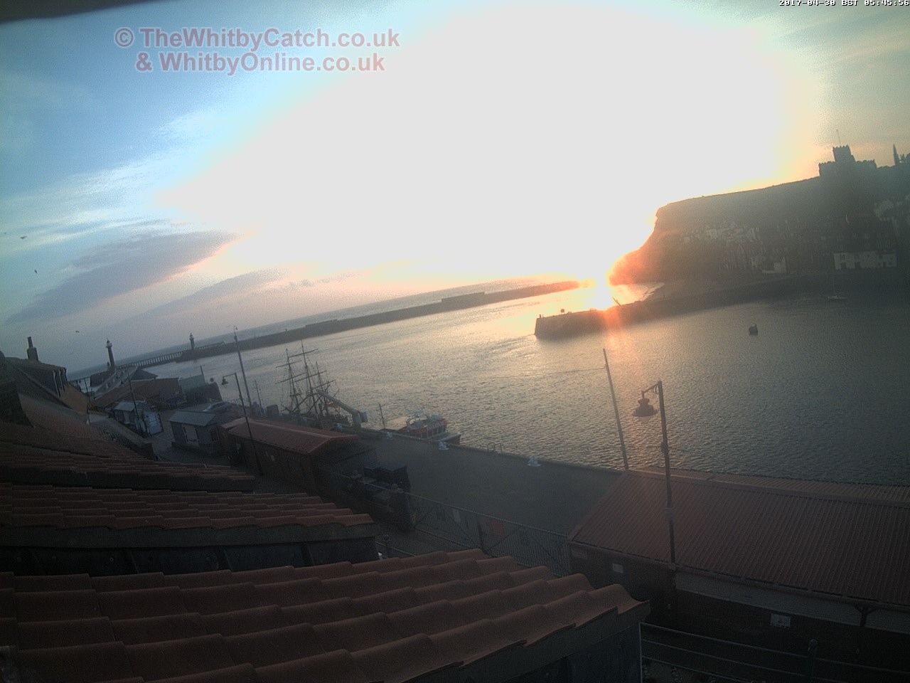 Whitby Sun 30th April 2017 05:46.