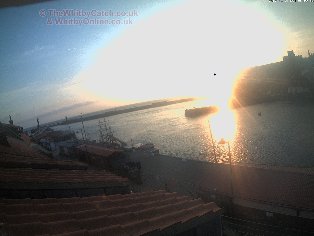 Whitby Sun 30th April 2017 06:04.