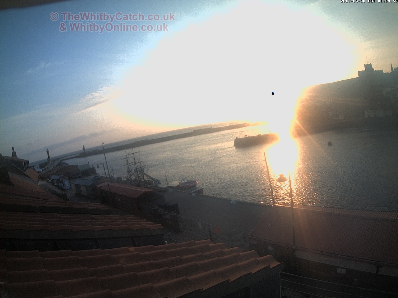 Whitby Sun 30th April 2017 06:05.
