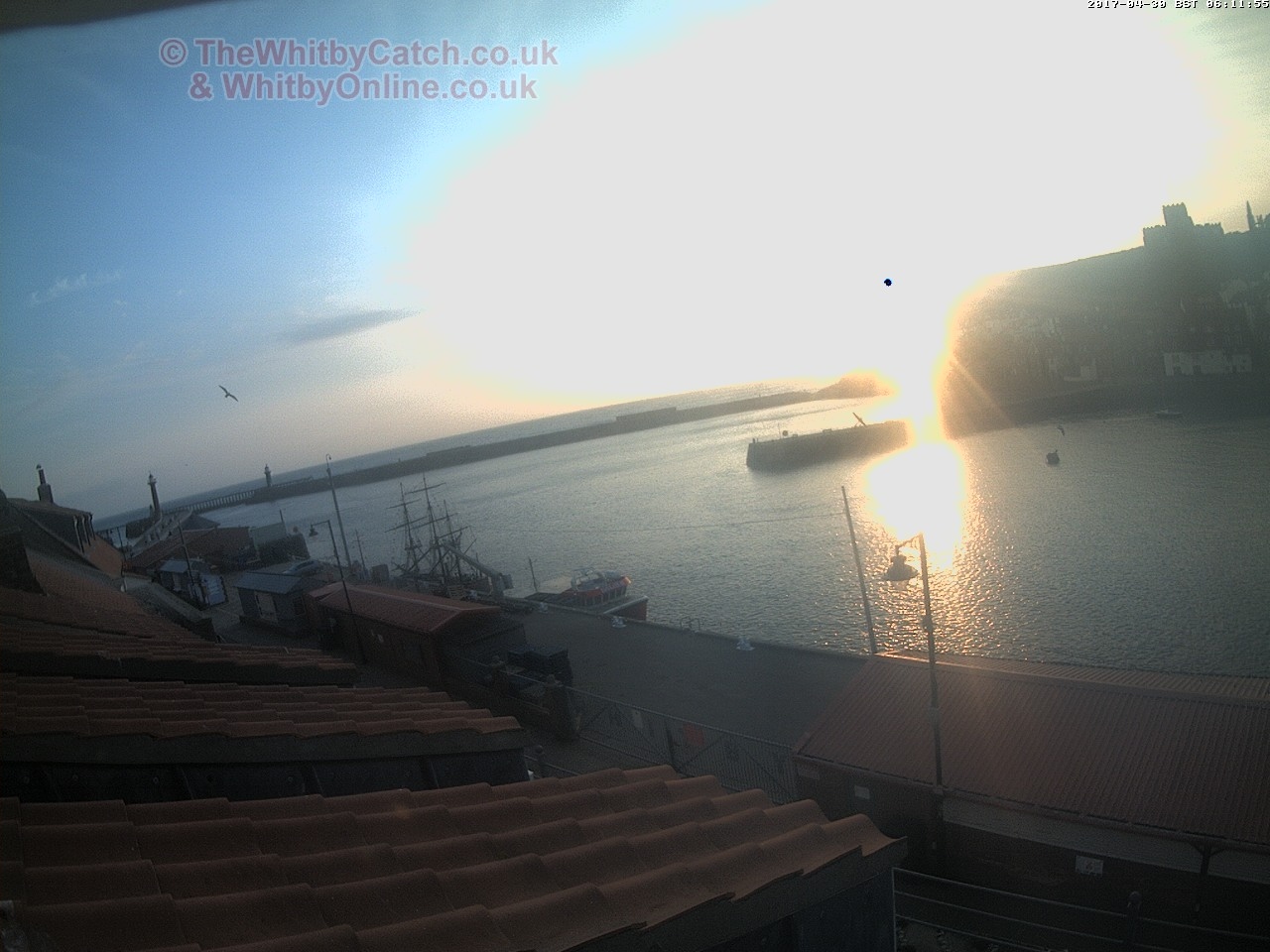 Whitby Sun 30th April 2017 06:12.