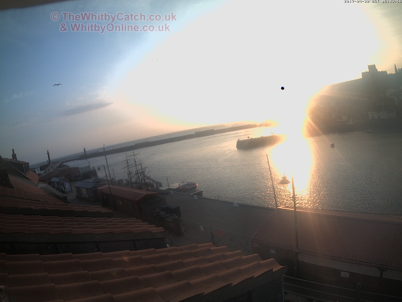 Whitby Sun 30th April 2017 06:14.