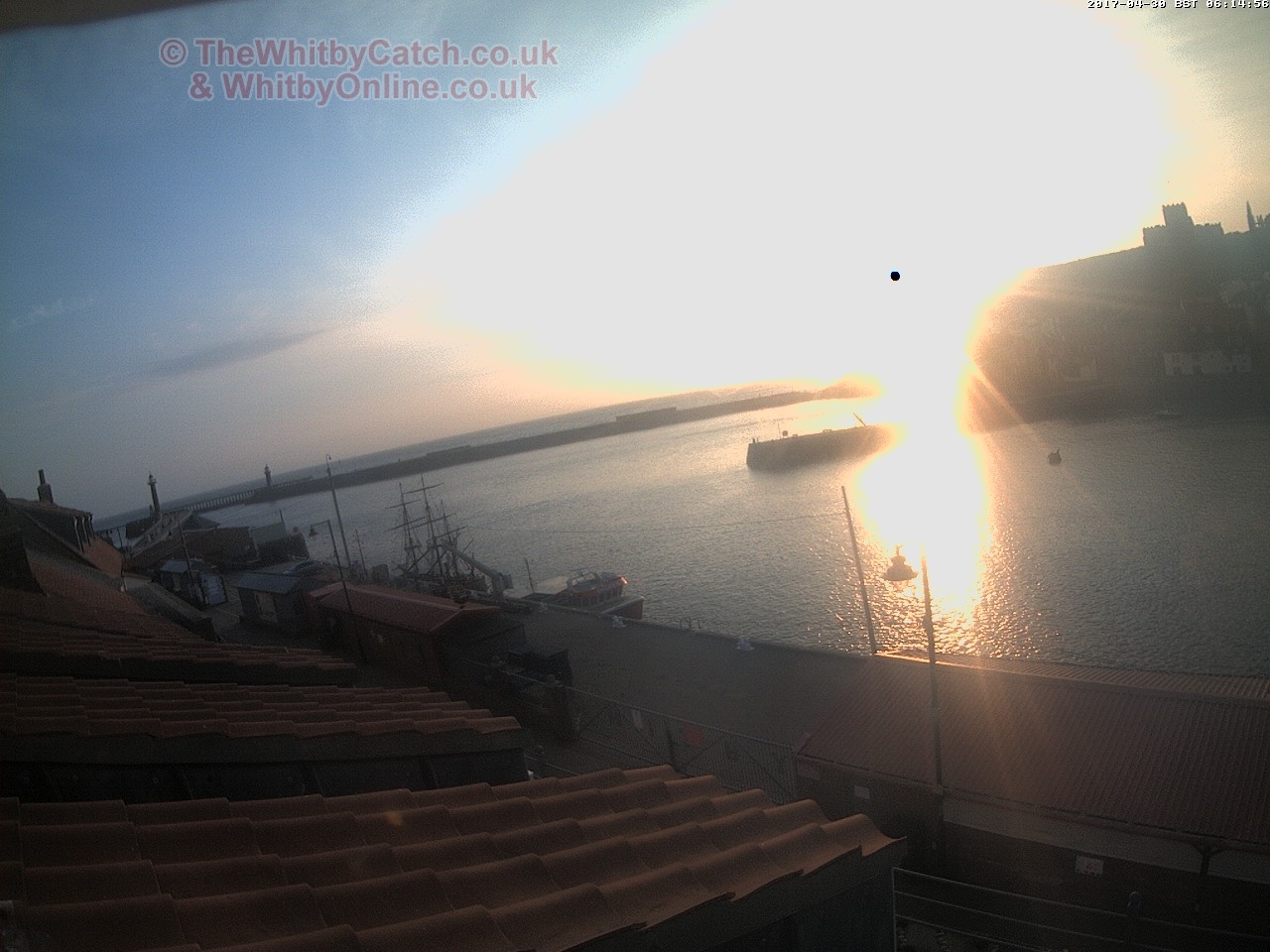 Whitby Sun 30th April 2017 06:15.