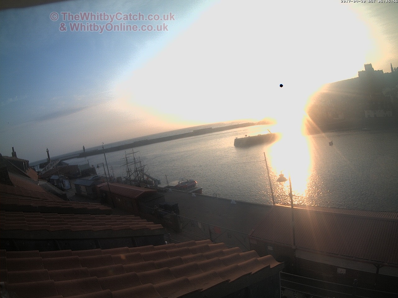 Whitby Sun 30th April 2017 06:16.