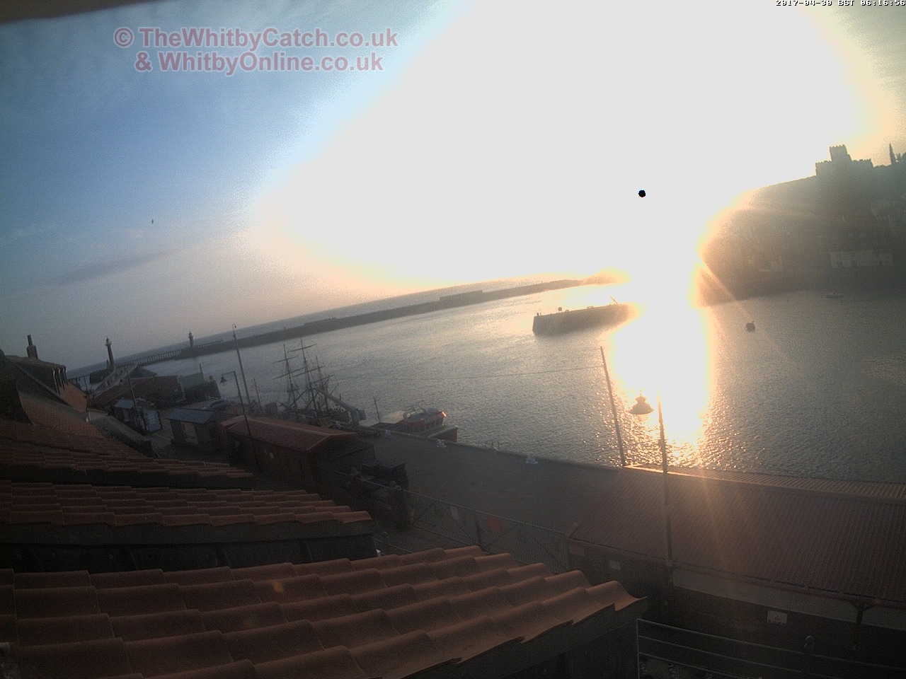 Whitby Sun 30th April 2017 06:17.