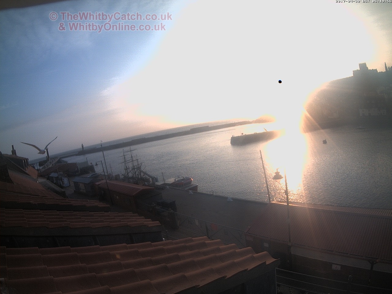 Whitby Sun 30th April 2017 06:20.