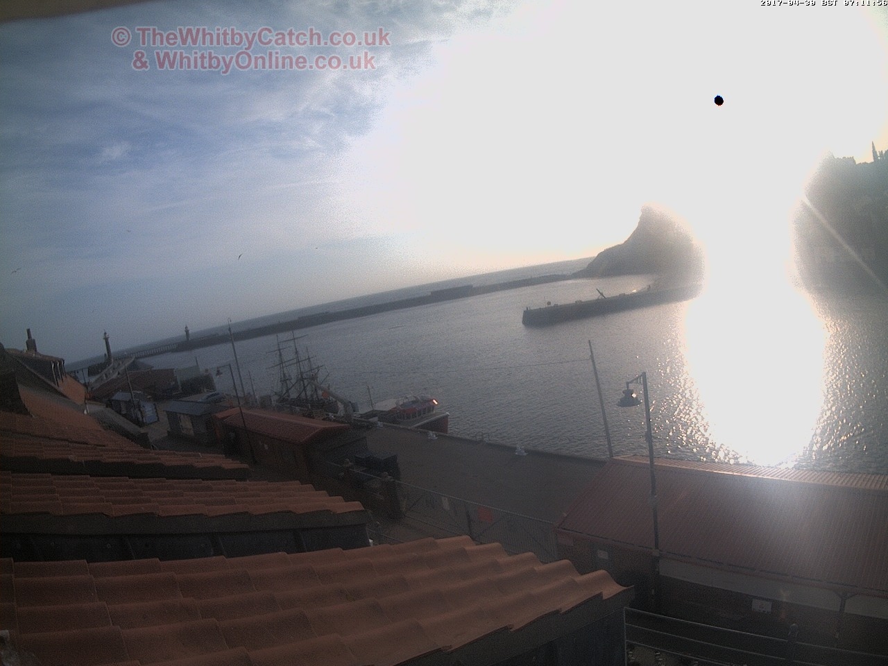 Whitby Sun 30th April 2017 07:12.