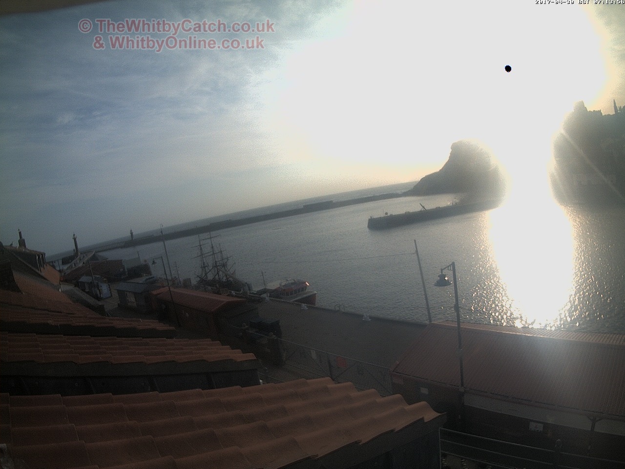 Whitby Sun 30th April 2017 07:14.