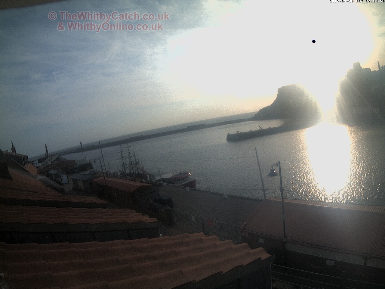 Whitby Sun 30th April 2017 07:15.