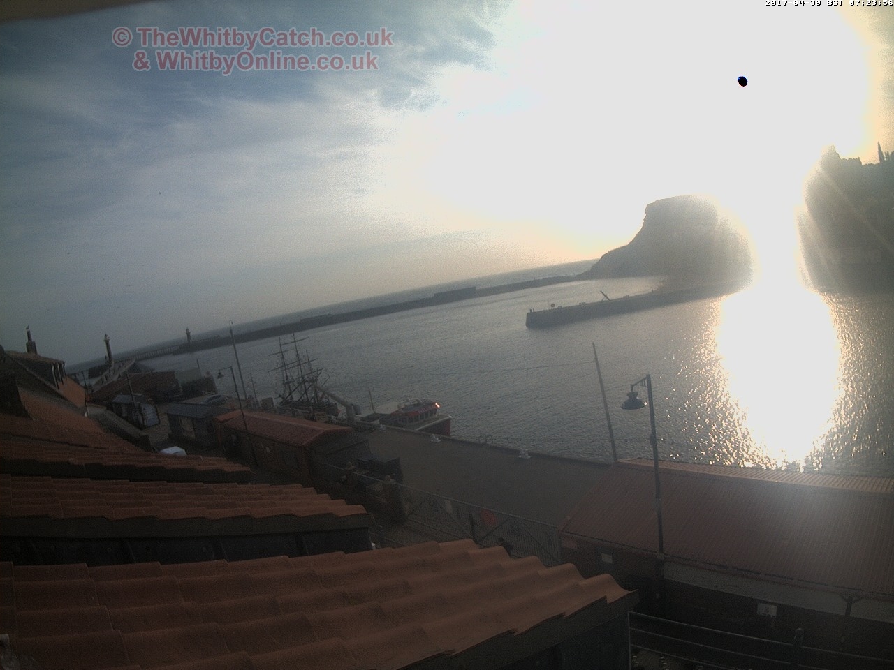 Whitby Sun 30th April 2017 07:24.