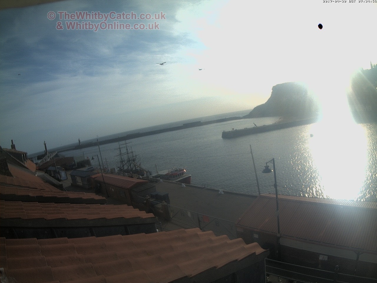 Whitby Sun 30th April 2017 07:35.