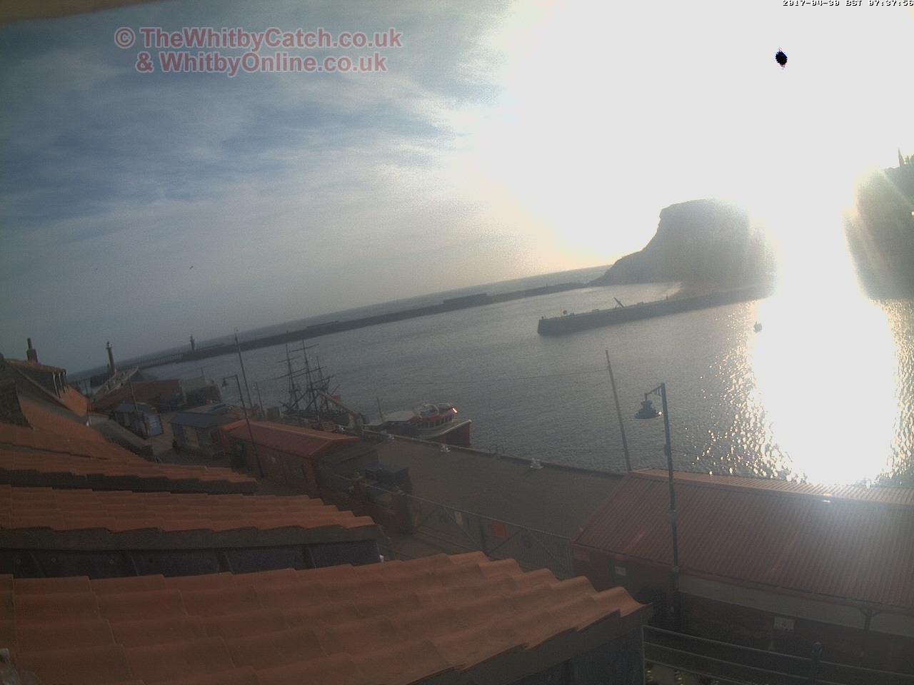 Whitby Sun 30th April 2017 07:38.
