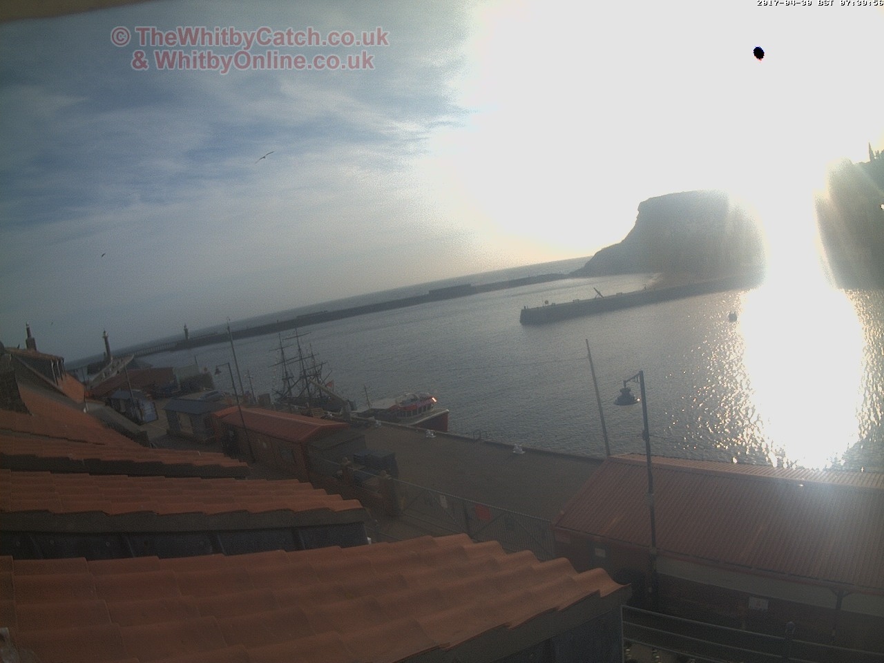 Whitby Sun 30th April 2017 07:40.