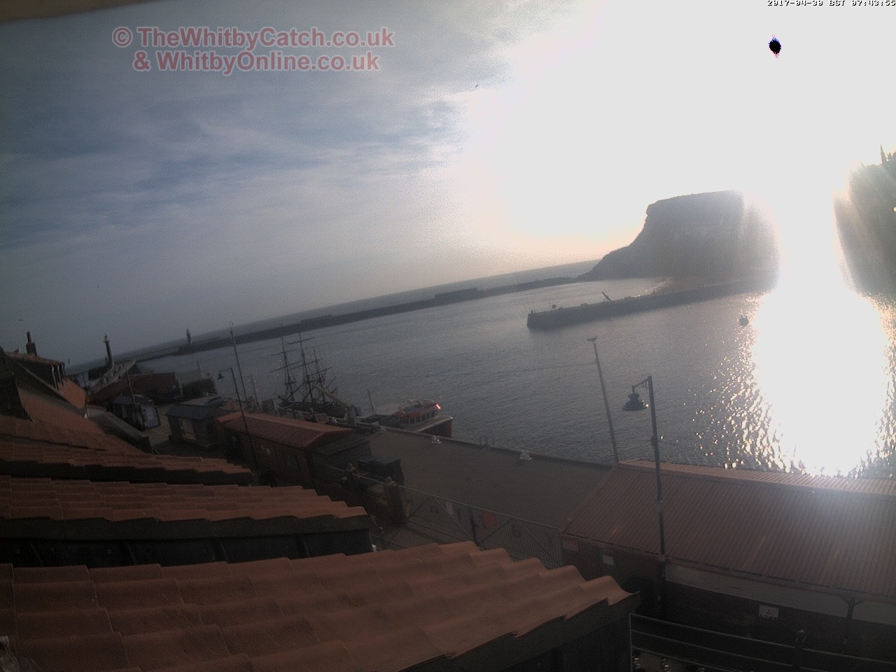Whitby Sun 30th April 2017 07:44.