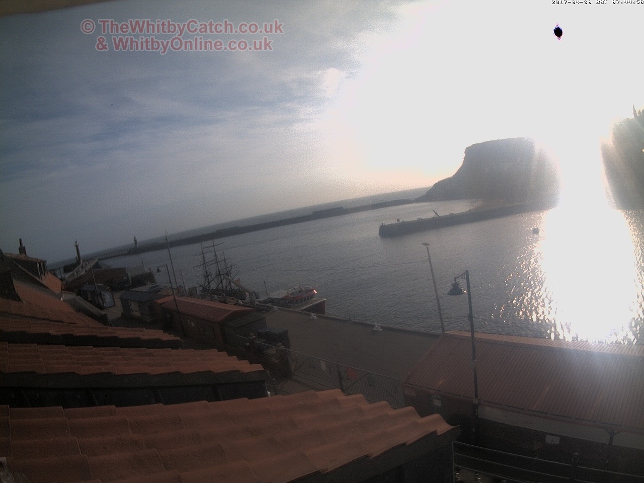 Whitby Sun 30th April 2017 07:45.