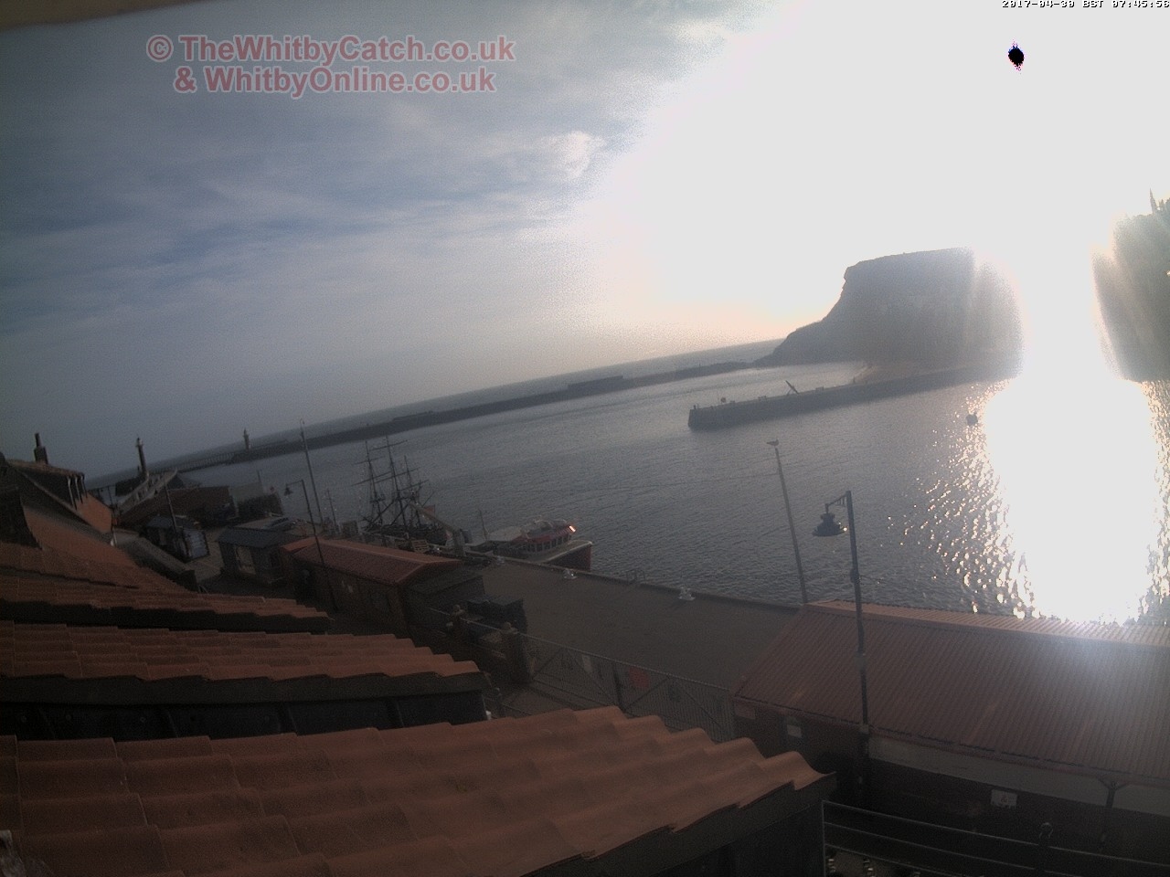 Whitby Sun 30th April 2017 07:46.