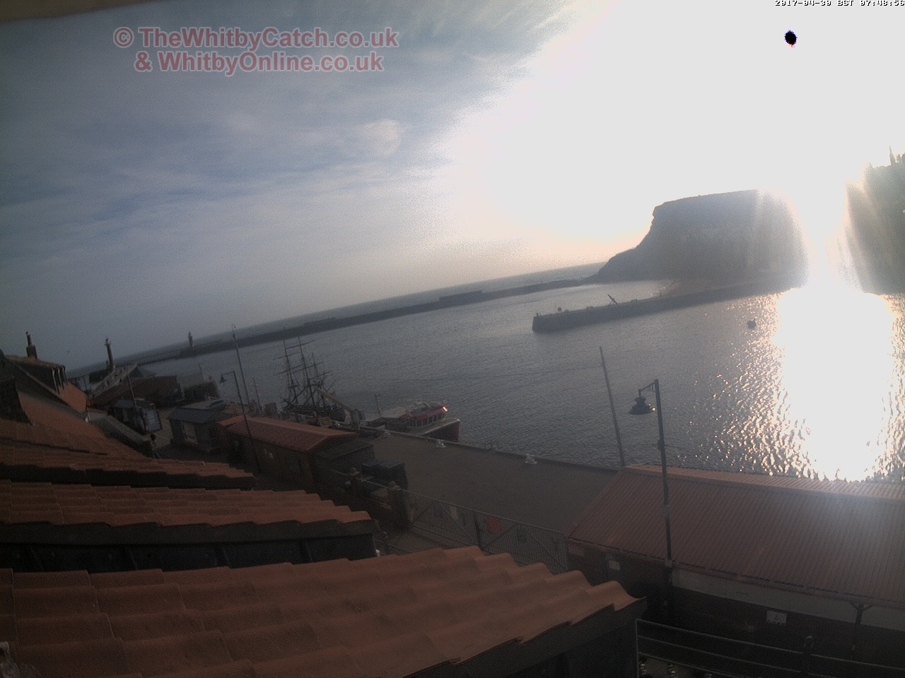 Whitby Sun 30th April 2017 07:49.