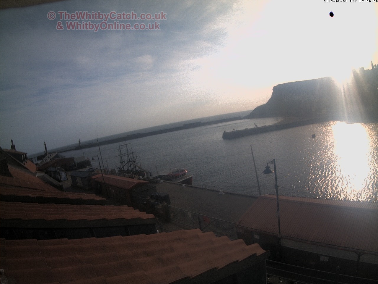 Whitby Sun 30th April 2017 07:51.