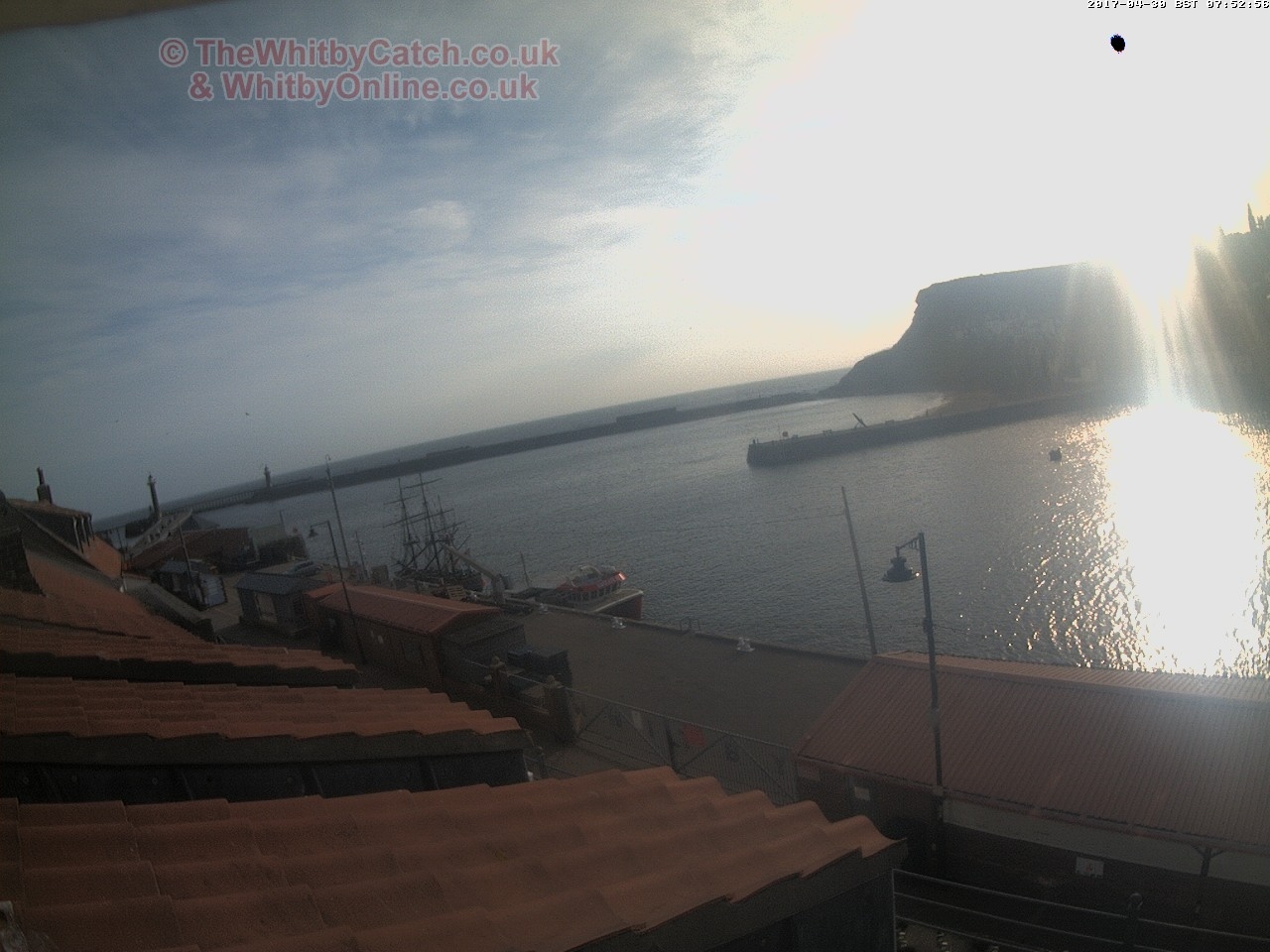 Whitby Sun 30th April 2017 07:53.
