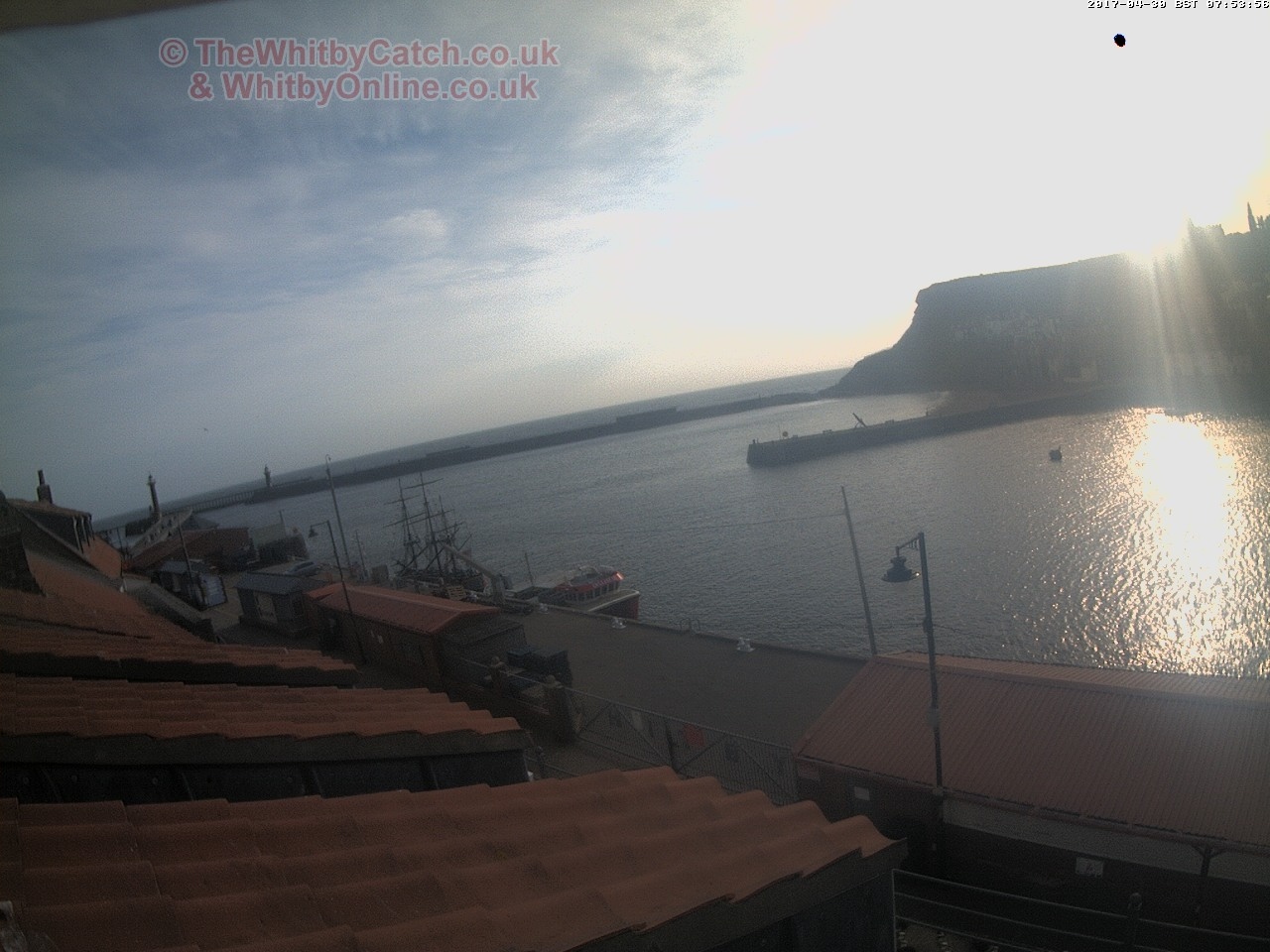 Whitby Sun 30th April 2017 07:54.