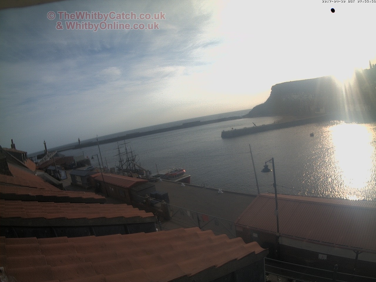 Whitby Sun 30th April 2017 07:56.