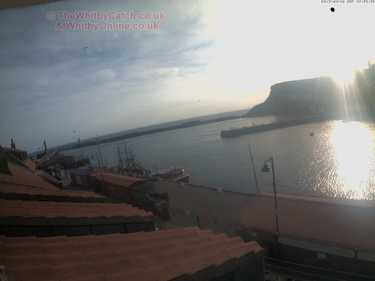 Whitby Sun 30th April 2017 07:57.
