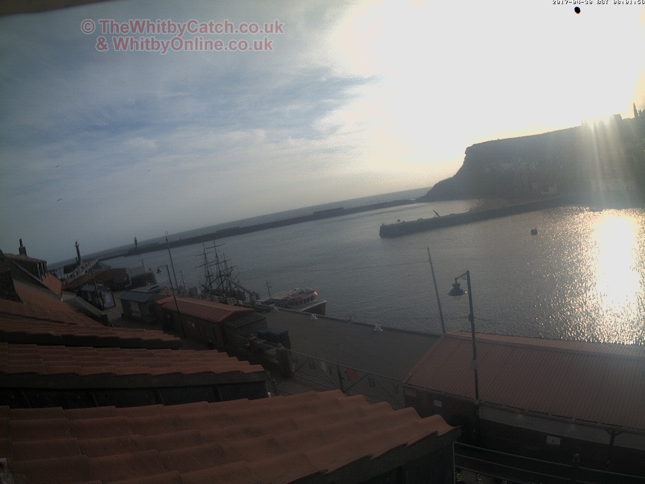 Whitby Sun 30th April 2017 08:02.