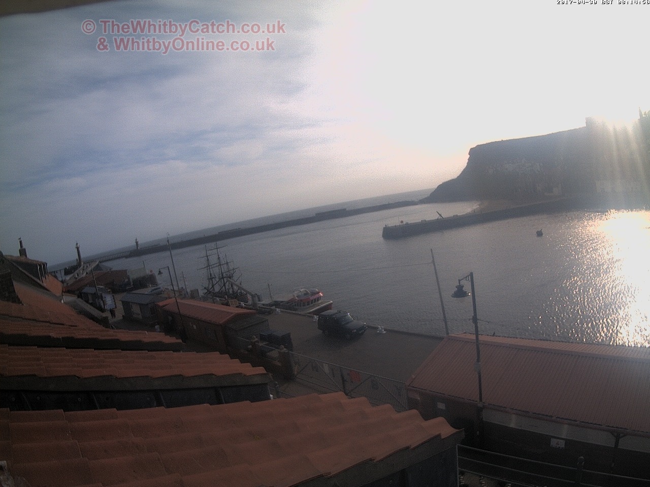 Whitby Sun 30th April 2017 08:15.