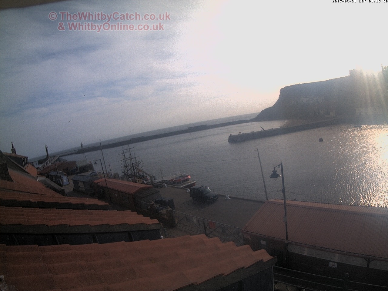 Whitby Sun 30th April 2017 08:16.