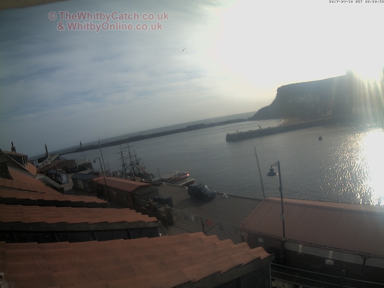 Whitby Sun 30th April 2017 08:21.