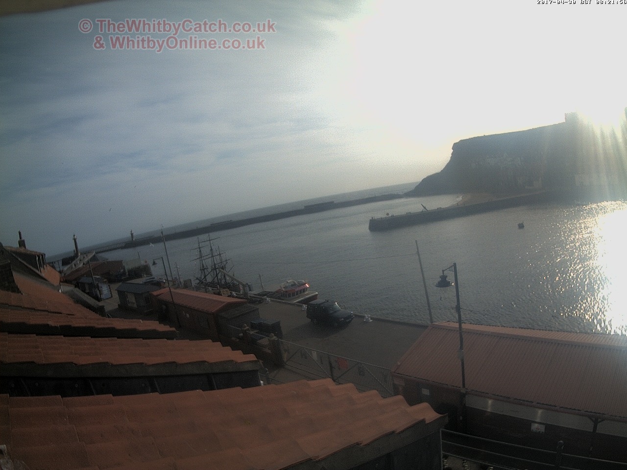 Whitby Sun 30th April 2017 08:22.