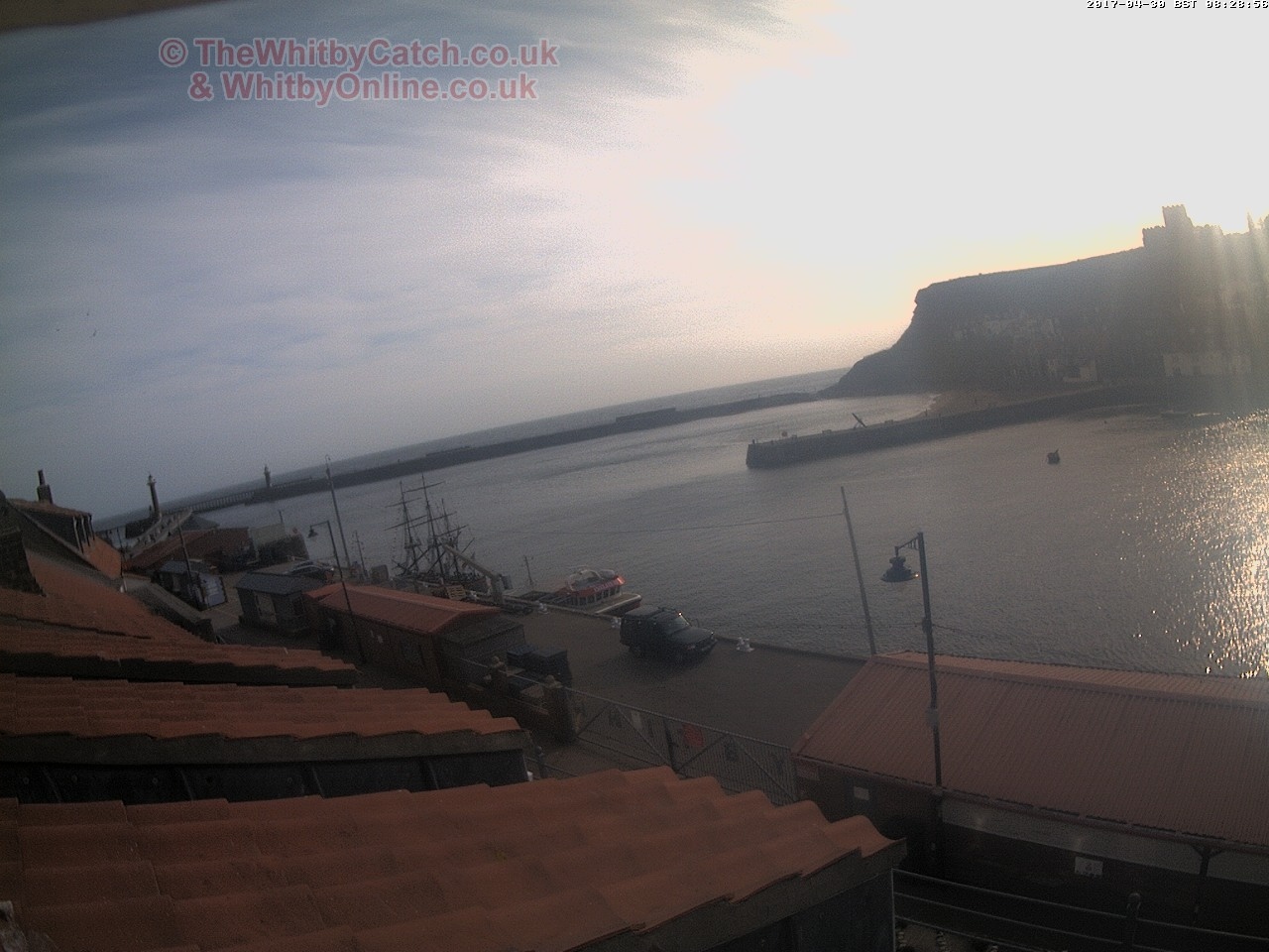 Whitby Sun 30th April 2017 08:29.